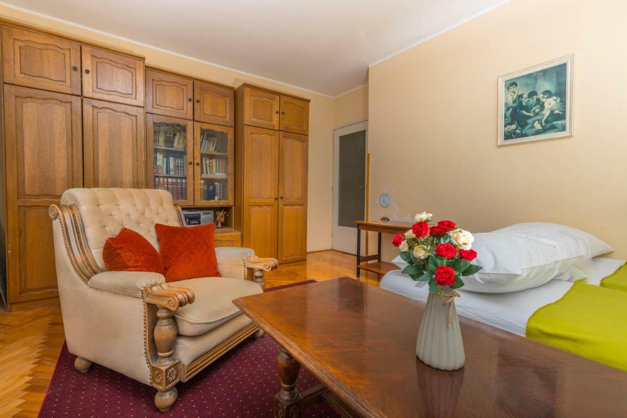 Apartment Center Crikvenica Exterior photo