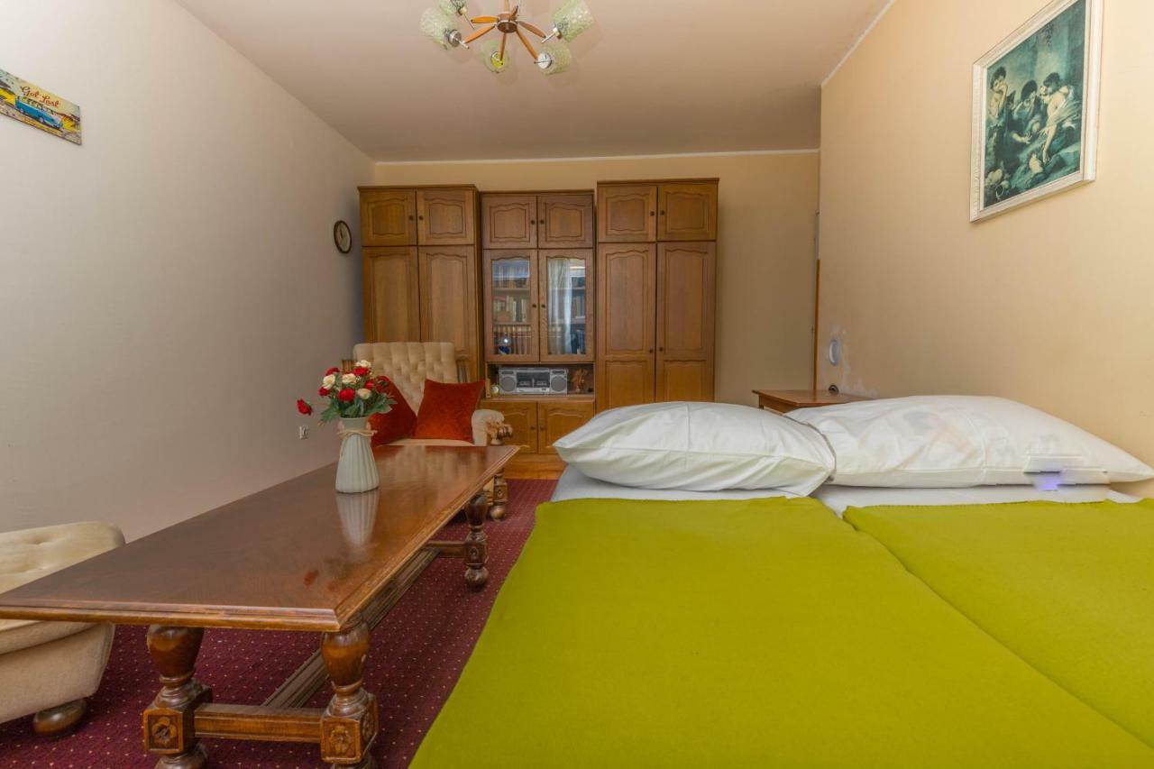 Apartment Center Crikvenica Exterior photo