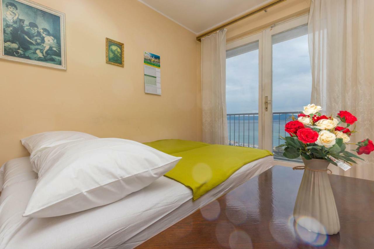 Apartment Center Crikvenica Exterior photo